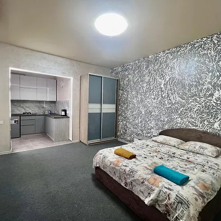 Apartment New Cozy Near Opera House And “malevich”