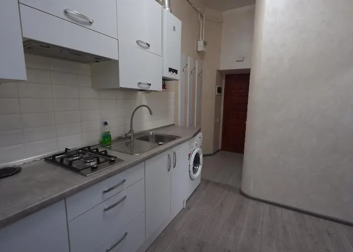 New Cozy Near Opera House And “malevich” Appartement Lviv